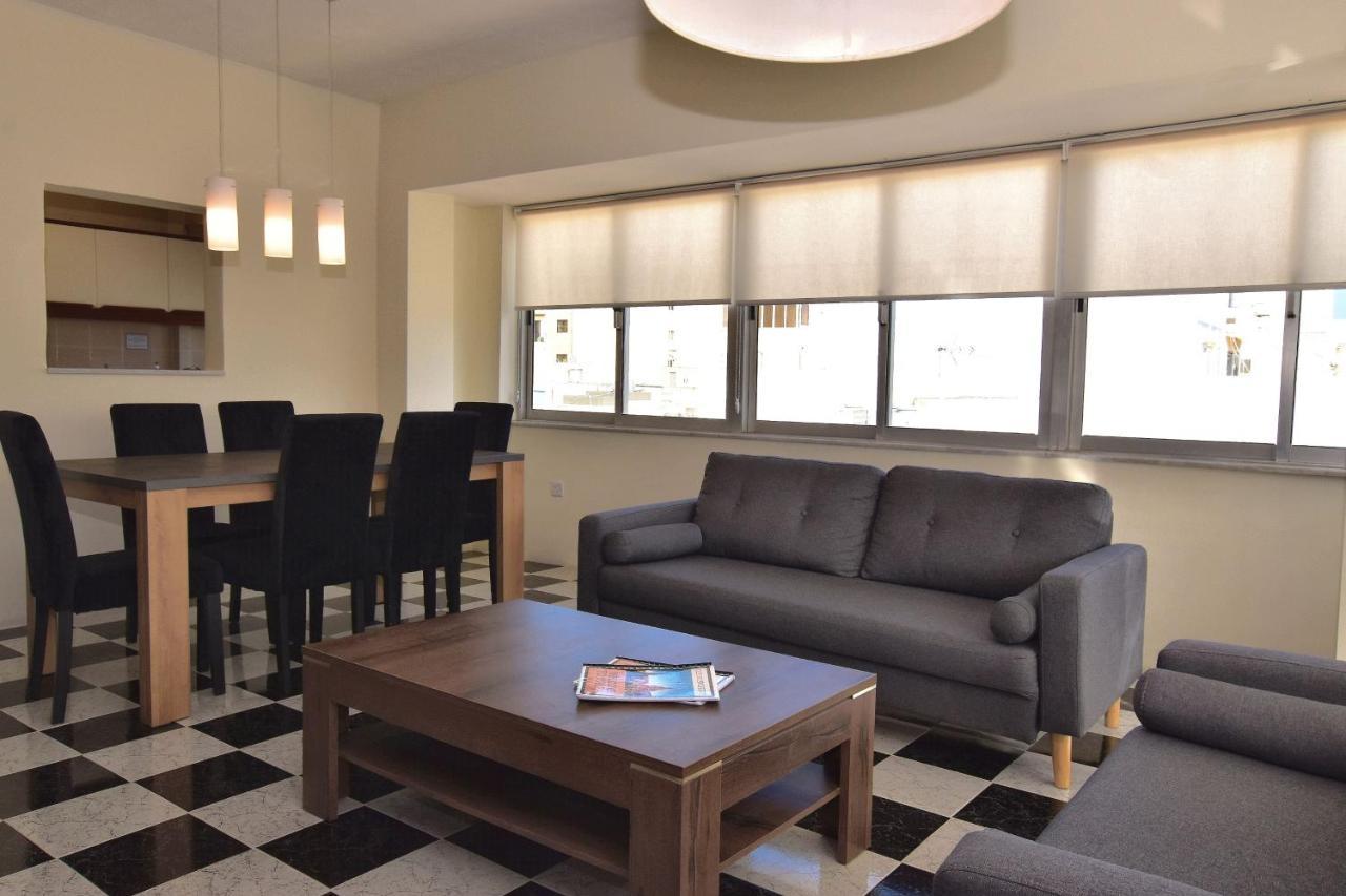2 Bedroom, Bright & Central Top Floor Apartment - 5 Мсида Экстерьер фото