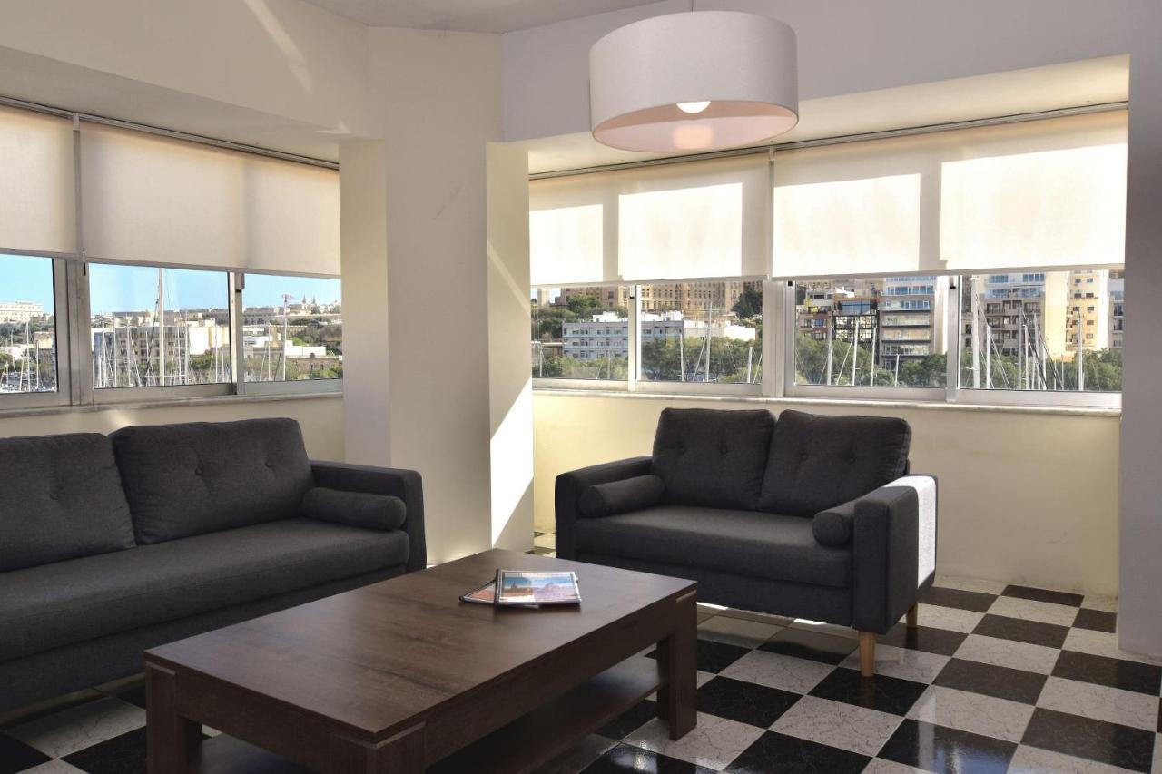 2 Bedroom, Bright & Central Top Floor Apartment - 5 Мсида Экстерьер фото